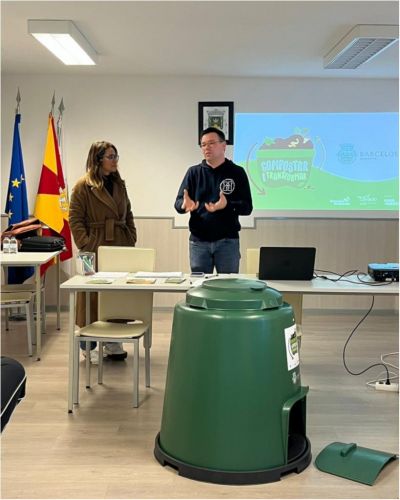 Compostagem Dom&eacute;stica - Entrega de Compostores